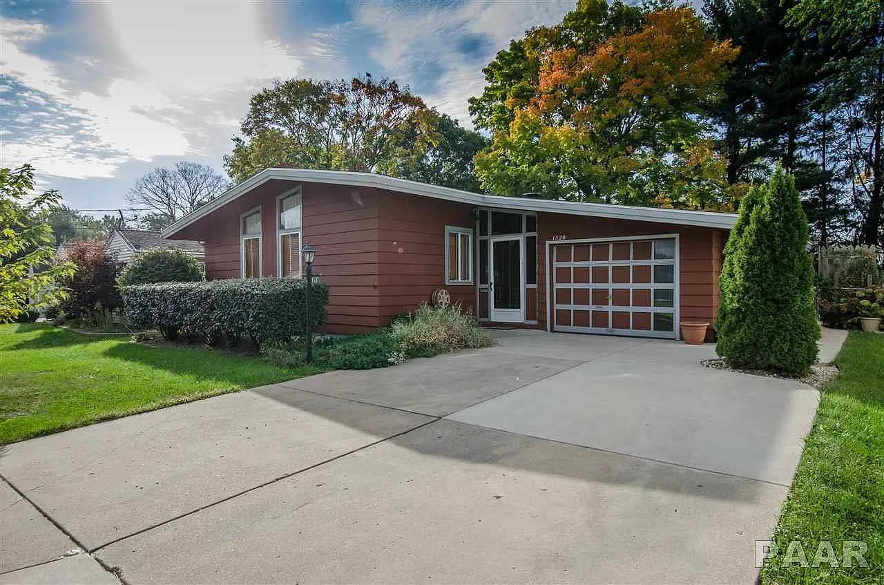 1520 W Virginia Ave photo 1