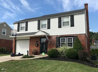 525 Ridley Cir, Morton, PA 19070