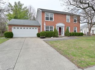 10764 Northhampton Dr, Fishers, IN 46038