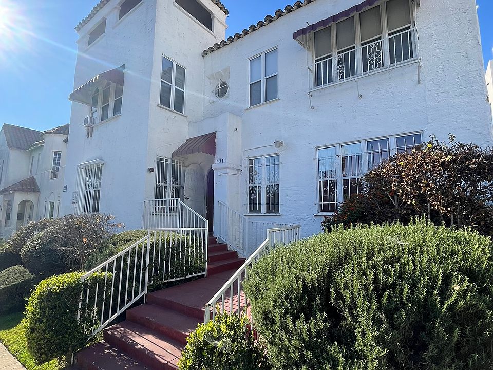 1st image of 131 N Rampart Blvd #205