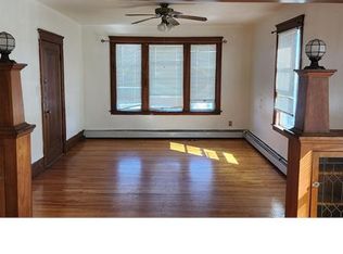 7 View St #3, Worcester, MA 01610