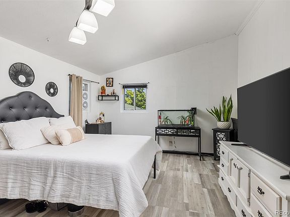 3rd image of 1845 S King Way