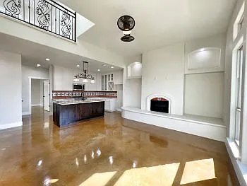 1690 Gruene Vineyard Xing — Photo 2