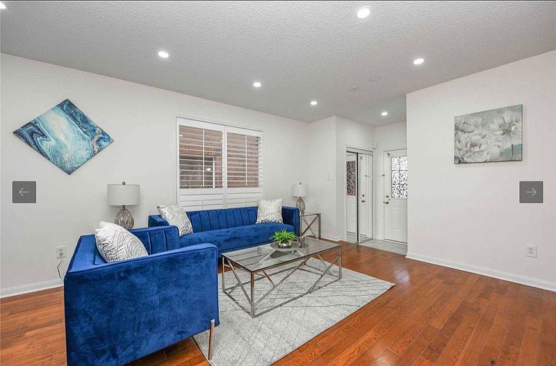 Brampton House for rent - 3 Bedrooms — photo 2