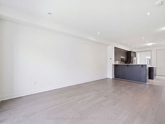 5th image of 100 Pearman Cres