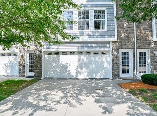 322 NE Kingwood, Waukee, IA 50263