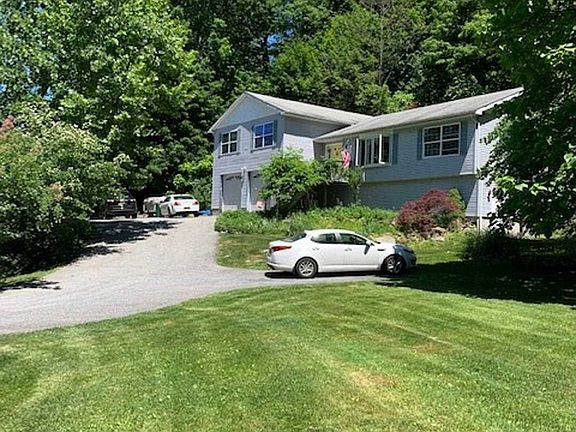 2nd image of 64 Channingville Rd