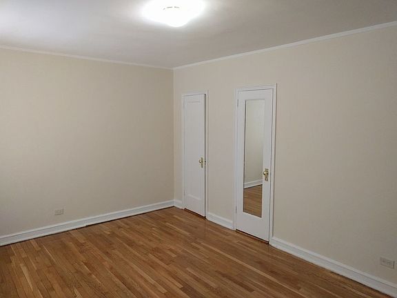 3rd image of 7001 113th St APT 6J