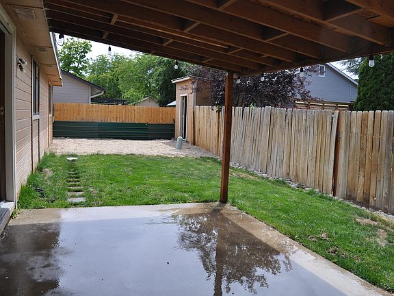 backyard/patio