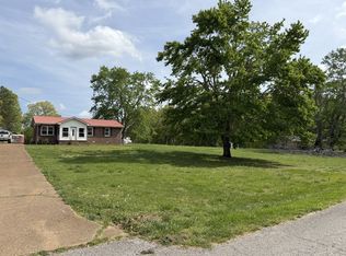 181 Swiss Rd, Hohenwald, TN 38462