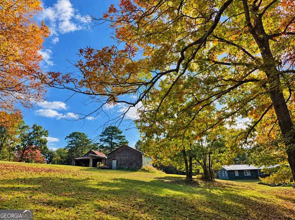 1994 Camp Creek Rd, Lakemont, GA 30552