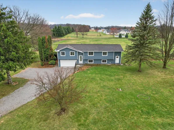 7901 W Waters Rd, Ann Arbor, MI 48103