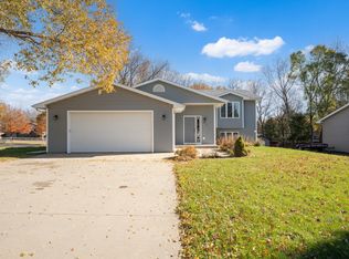 820 Chestnut St, Mantorville, MN 55955