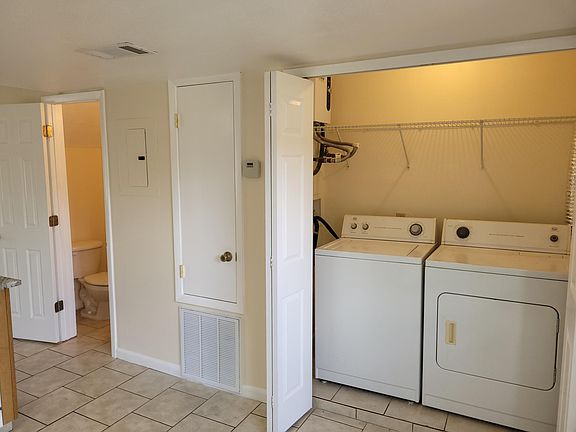 4th image of 12019 Pepperdine Pl