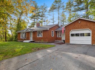 12 Easy St, Epsom, NH 03234