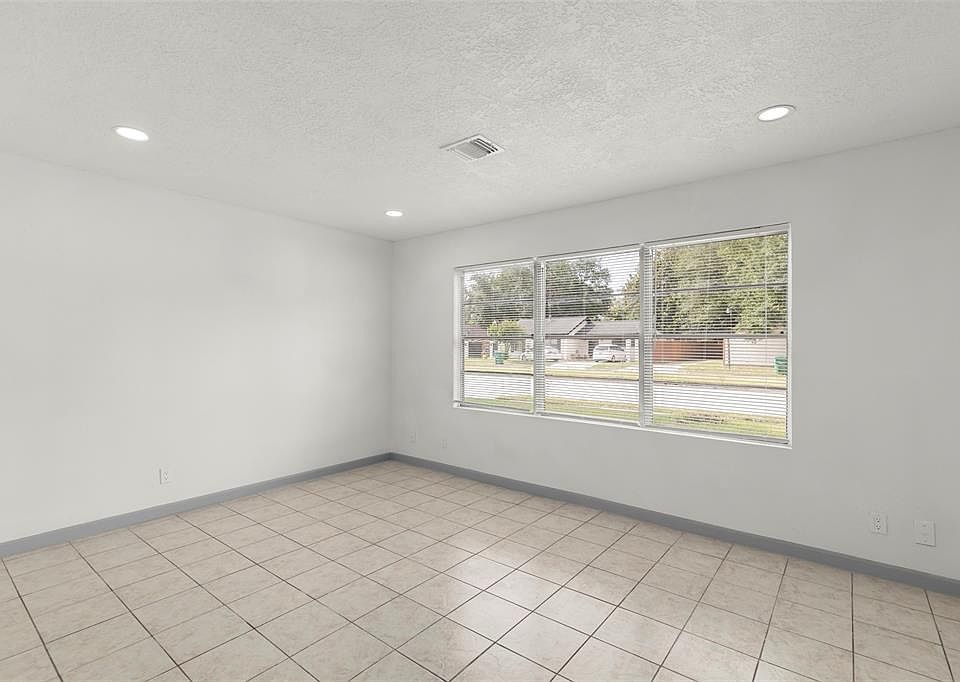 45 Parker Rd, Houston, TX 77076 MLS 39878960 Zillow