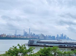 6103 City Pl, Edgewater, NJ 07020