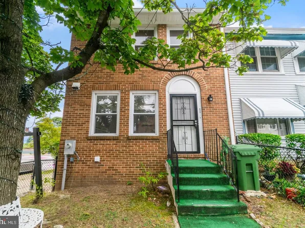 835 Showell Ct, Baltimore, MD 21202