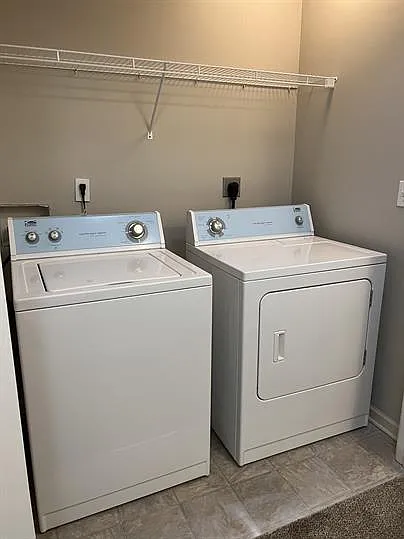 425-L Hawthorne Blvd #4 — Photo 8