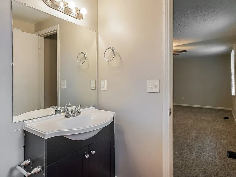 5840 Pair Ct — Photo 13