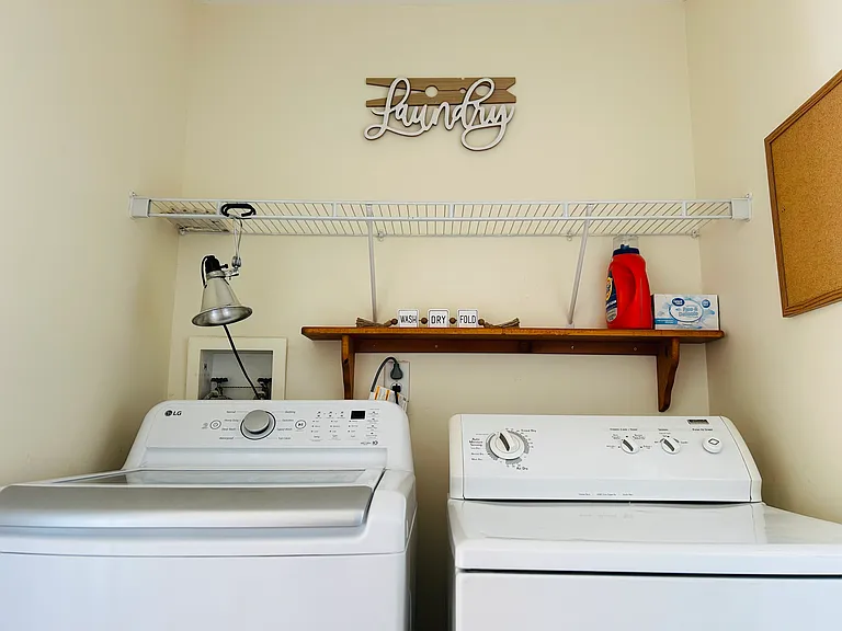 1401 Park Ave #1 — Photo 9