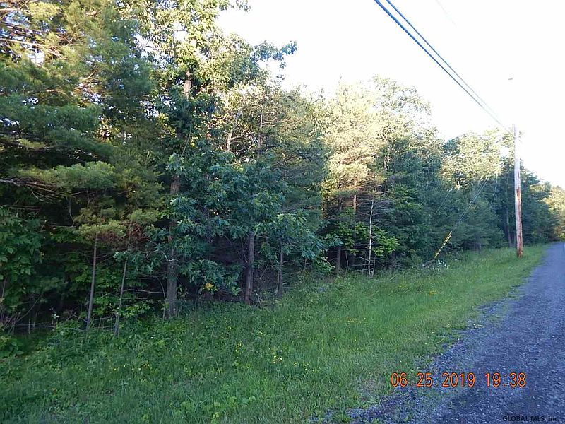 3rd image of 0 UPPER DERBYSHIRE Road