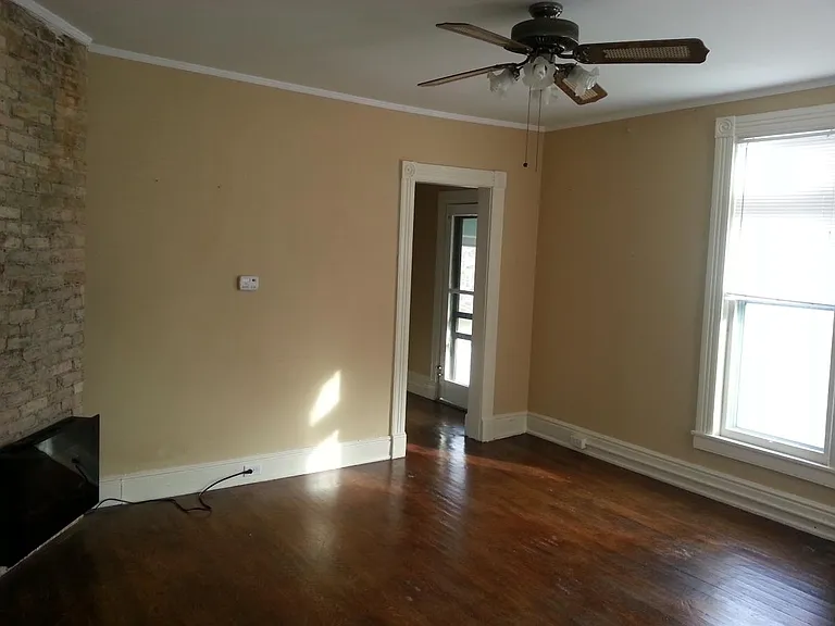 423 Prospect Ave SE #3 — Photo 4