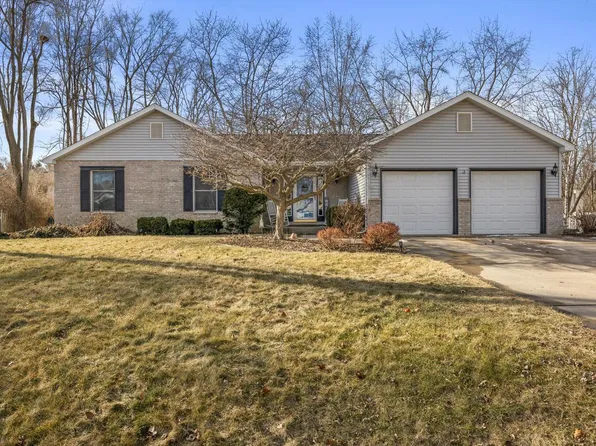 745 4th COURT, Silver Lake, WI 53170