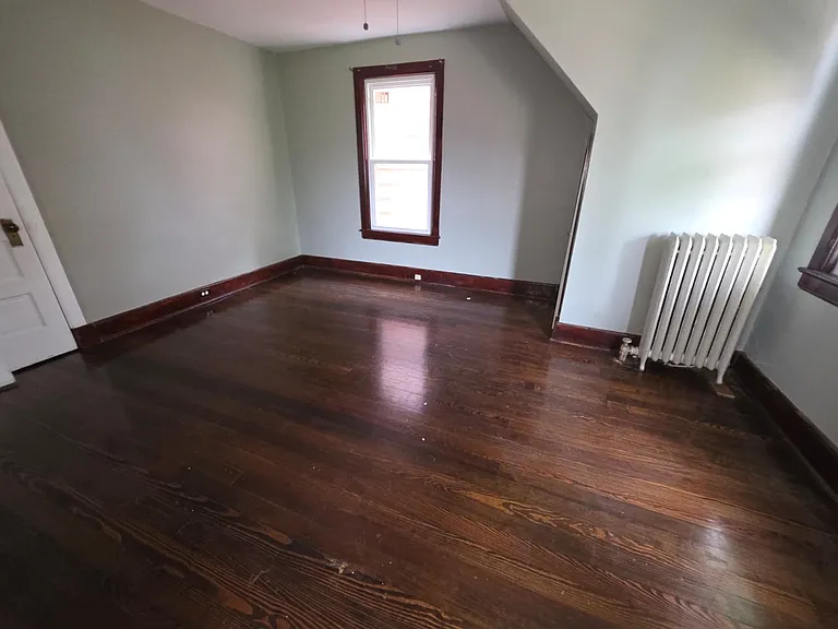 135 Quincy St — Photo 8