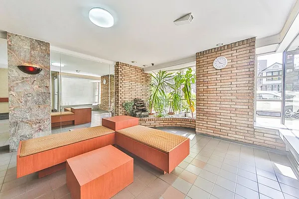 Sold by Remax Edge | media 38