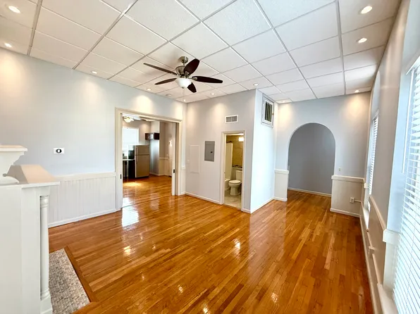 423 S Main St APT F, Cedartown, GA 30125