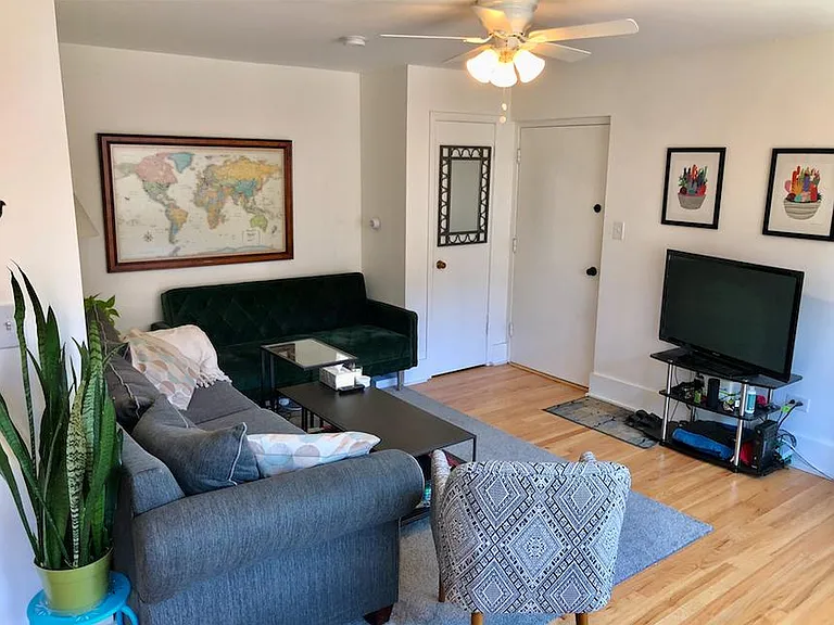 4544 N Wolcott Ave #4 — Photo 5