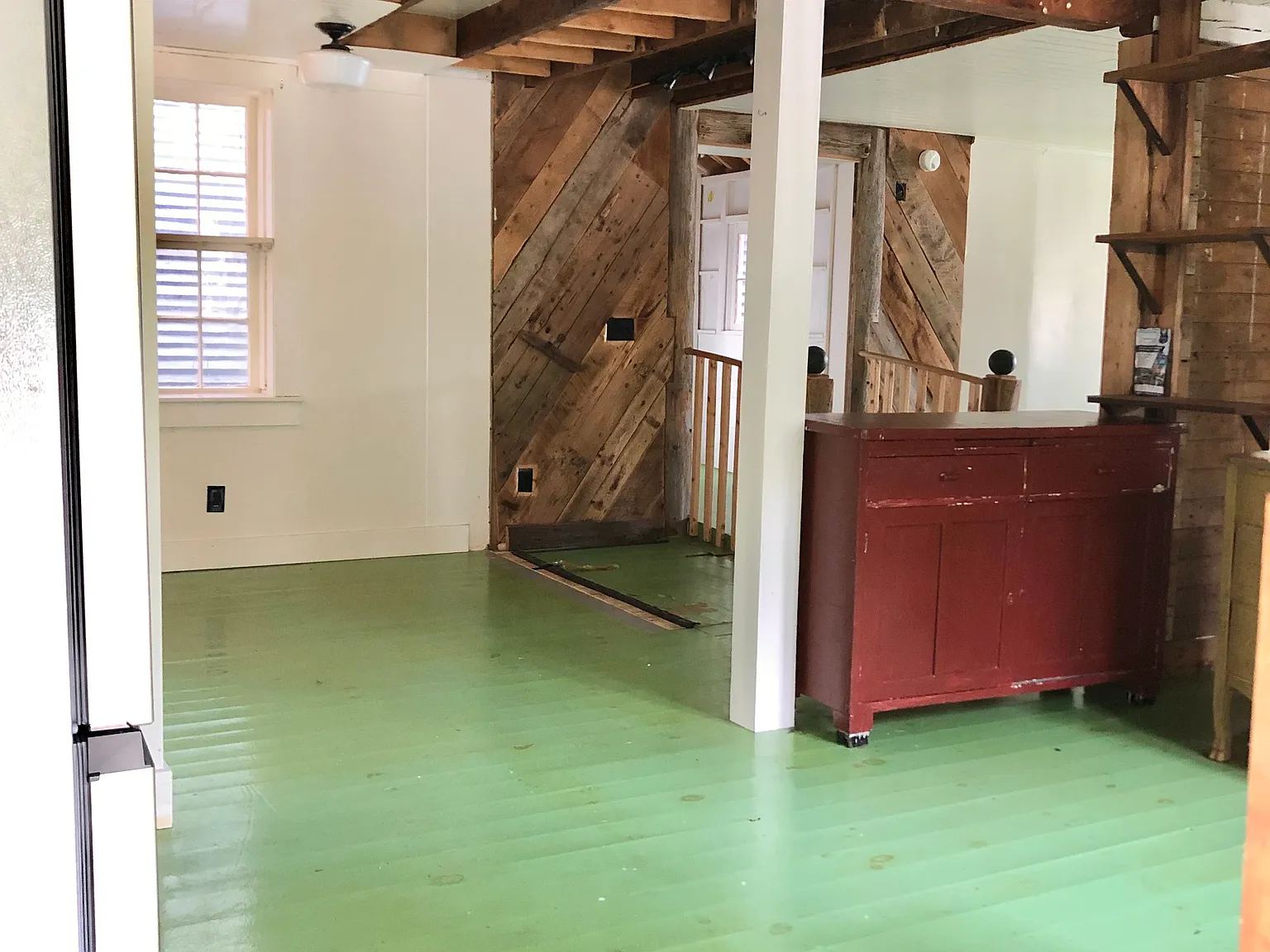 Studio, 1000 sqft, $1,350 — Photo 3