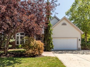 7850 Glenmore Dr, Powell, OH 43065