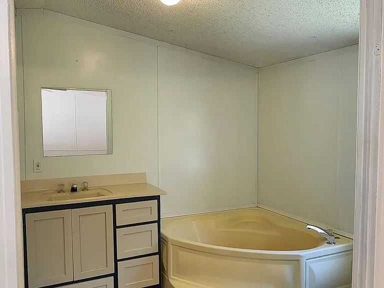 35649 Durango Dr #3 — Photo 37