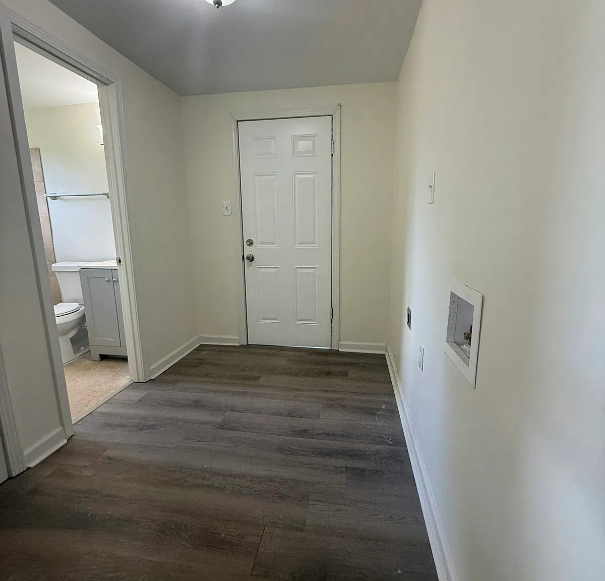 3742 Berry Lane — Photo 4