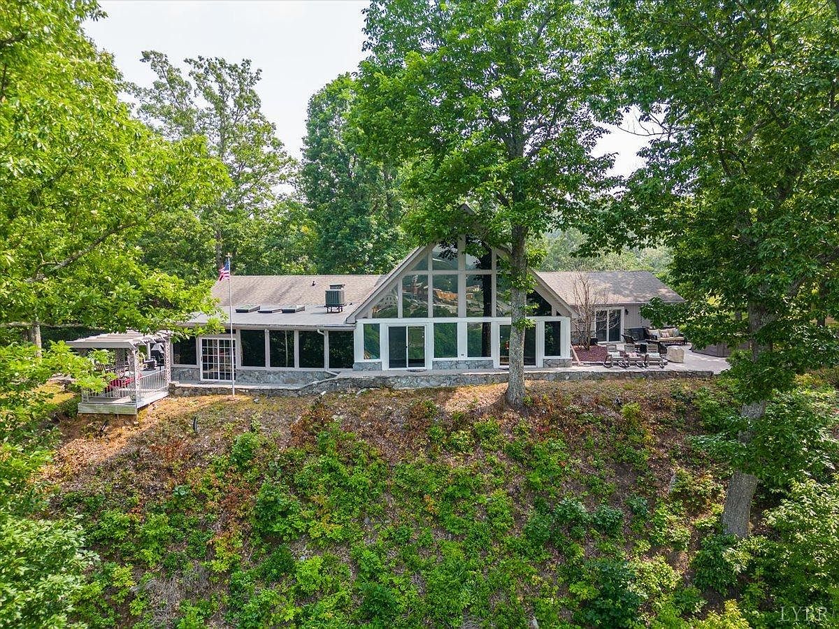 106 Knollwood Dr, Hurt, VA 24563 MLS 352349 Zillow