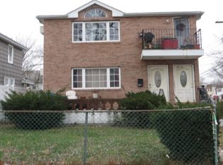 14319 248th St, Jamaica, NY 11422