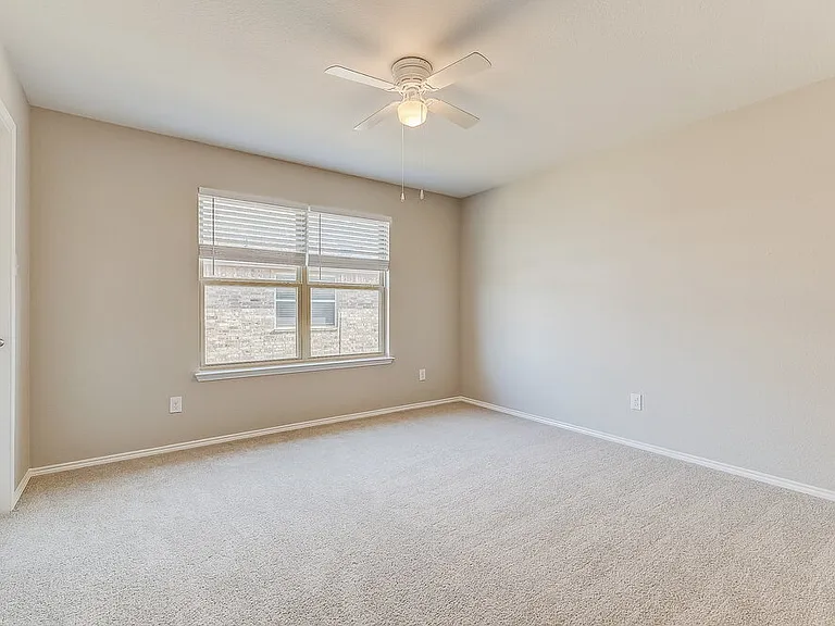 4208 Glen Abbey Dr — Photo 11