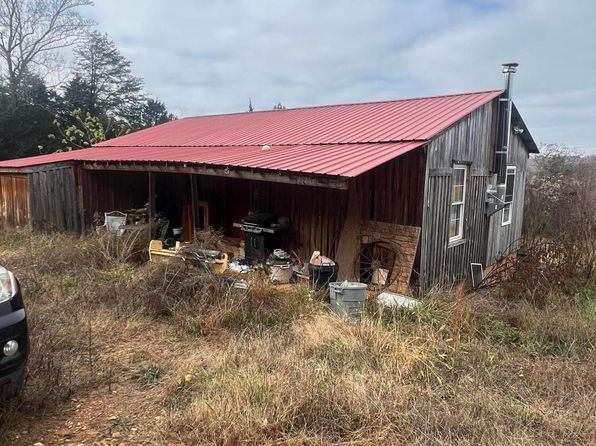 10723 Falling Creek Rd, Huddleston, VA 24104