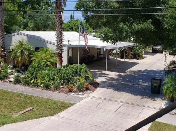 1626 Pine St, Largo, FL 33774
