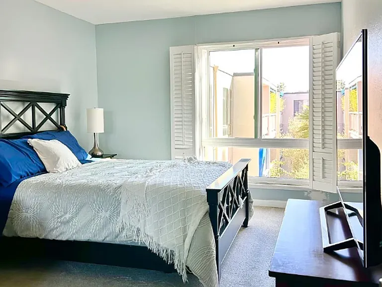 450 N Civic Dr #503 — Photo 5