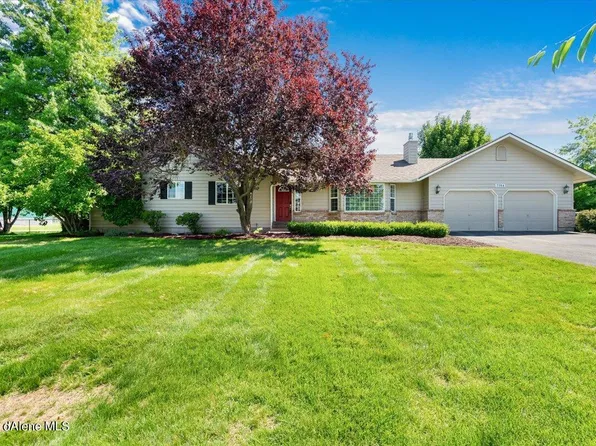 7384 N Valley St, Dalton Gardens, ID 83815