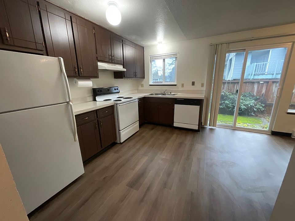 1st image of 3510 Northwest Ave #6