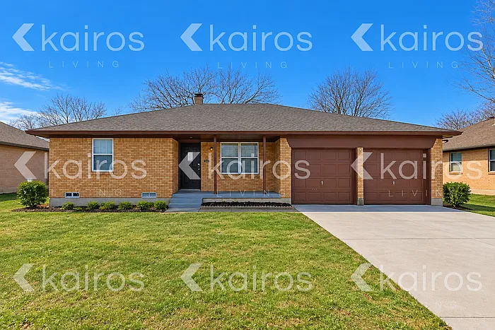 738 Willowood Ln