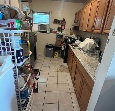 4th image of 155 Beech St