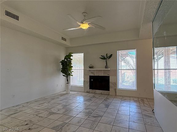 3rd image of 5600 Grossmont Ave