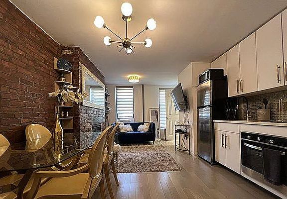 3rd image of 519 E 5th St APT 6