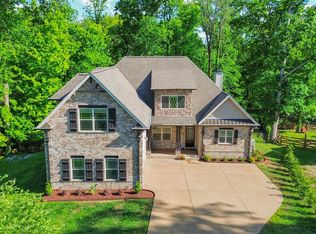 400 Zephyr Cv, Lebanon, TN 37087