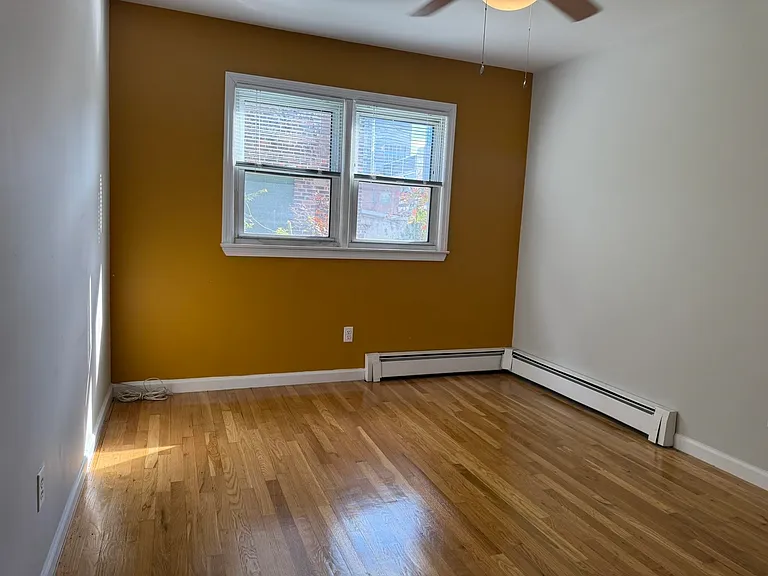 67 Saint Pauls Ave #1 — Photo 17
